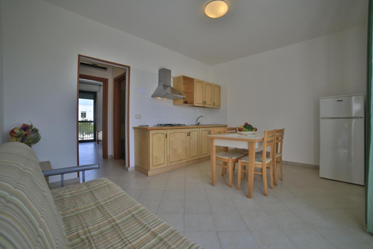 Aparthotel Cala 3*