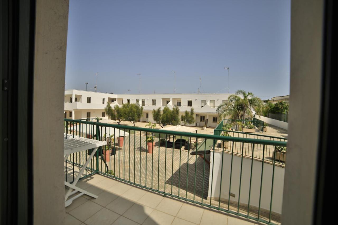 Aparthotel Cala 3*